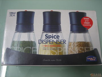 裝修季清倉，日用品低價出，服飾持續更新中